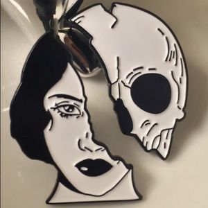 Two piece enamel & metal skull & woman pin set NIB